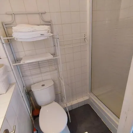 We ! Studio 2 Steps From The City Center Beachs And The Palais Apartament *